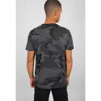 alpha-industries-basic-t-black-camo.jpg
