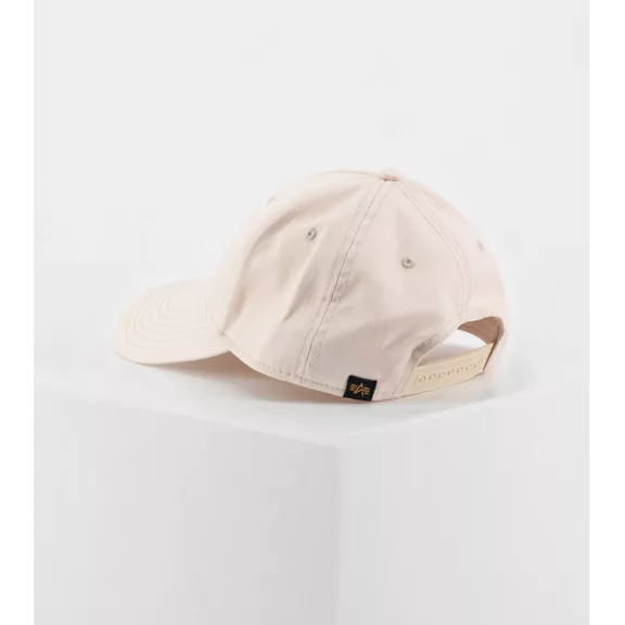 alpha-cap-jet-stream-white.png