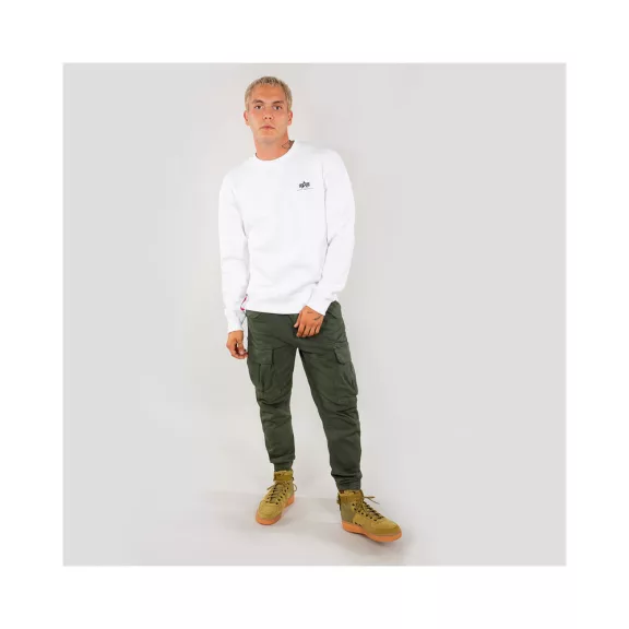 188307-09-alpha-industries-basic-sweater-small-logo-sweat-001.jpg