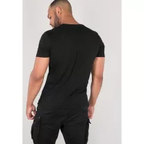 alpha-industries-basic-t-small-logo-fekete.jpg