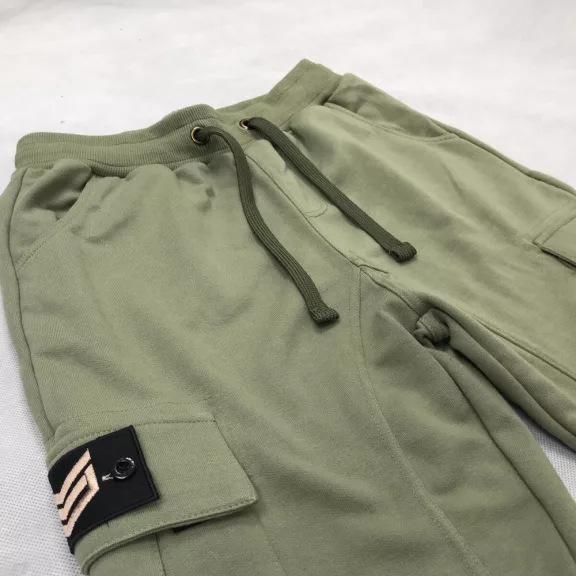commander-jogger-olive.jpg