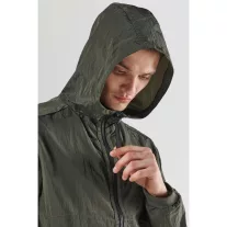 shroud-runner-oil-slick