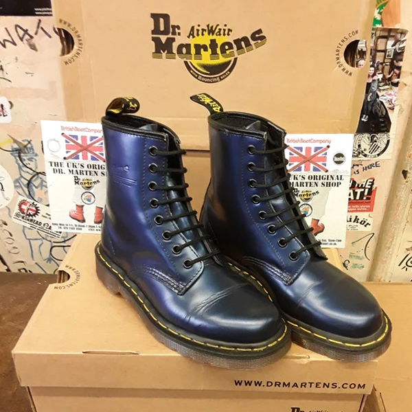 Dr. Martens, a stílusos lábakért