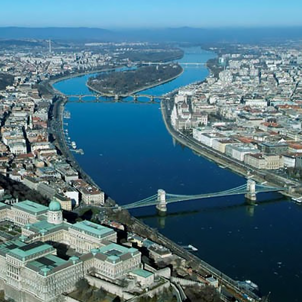 Sétarepülés Budapest körül